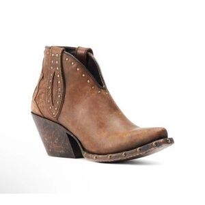 Ariat Greely Studded Brown Western Ankle Boots 7.5
